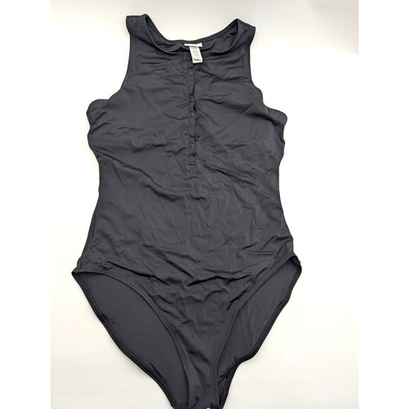 Andie Women's Stretchy Henley One Piece Swimsuit Snap Button Size XLT Black - Picture 2 of 10